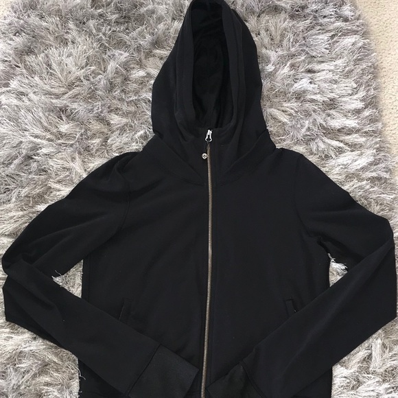 lululemon athletica Tops - 💛LULU LEMON ZIP UP💛
